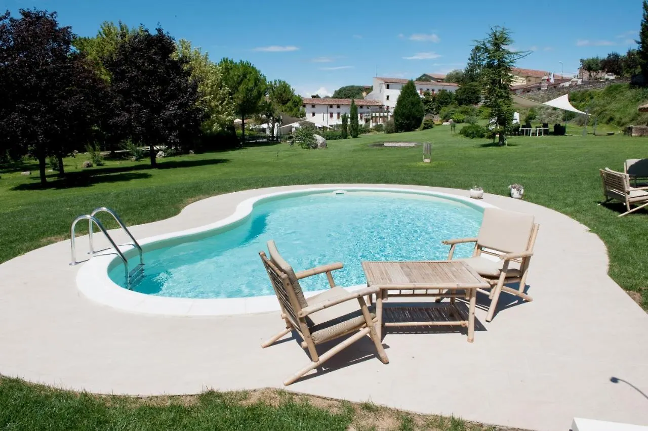 Resort La Mola Sommacampagna