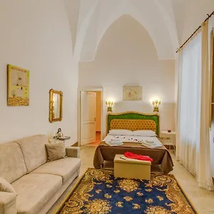dimora-san-leucio.lecce-hotels.com/